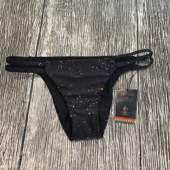 NWT Pit Viper Black Swimwear with Rainbow Logo Size XL - Picture 1 of 7